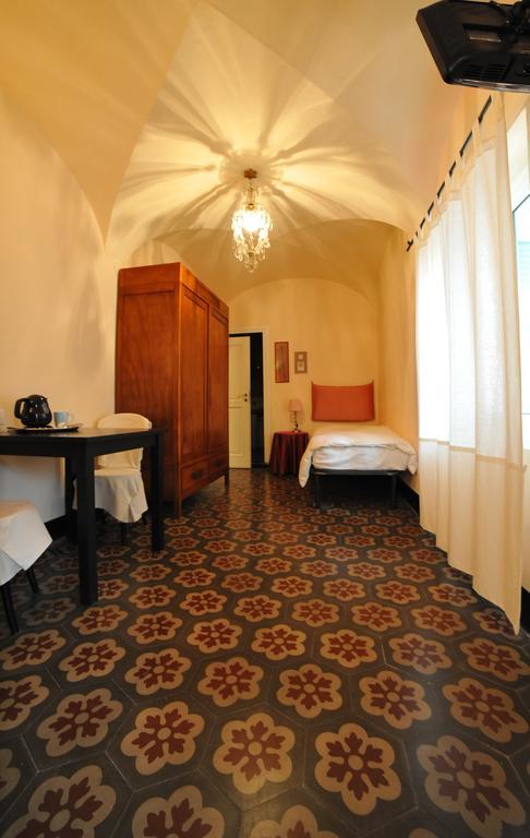 Erasmo Rooms & Breakfast Фінале-Лігуре Екстер'єр фото